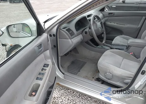 2002 Toyota Camry Le from USA, damaged, VIN 4T1BE32K02U512813